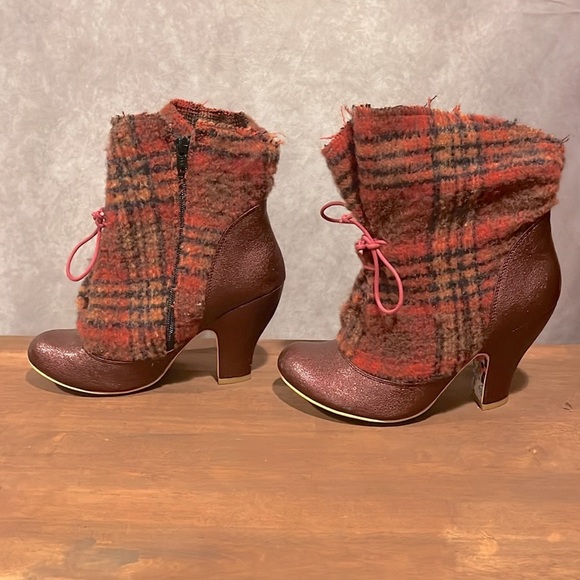 Irregular Choice Tartan Plaid Iconic Collection Marshmallow Mountain boots 8.5 - Picture 5 of 14